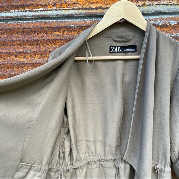 Zara Blazer - Picture 2 of 11